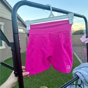Bombshell Sportswear V Back Shorts – Size Small (Neon Pink Berry) 💗